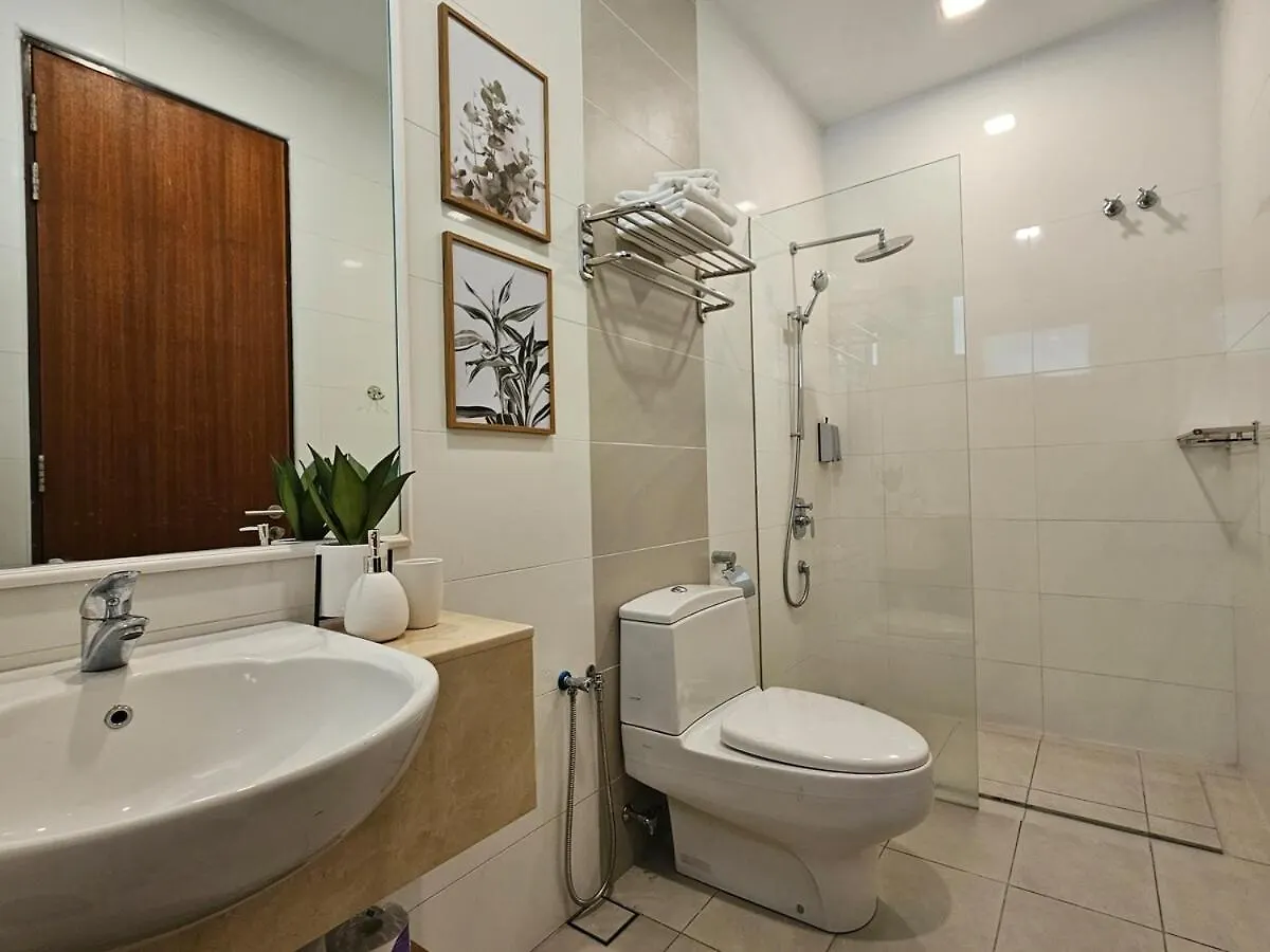 Villa Homescape, Mont Kiara Kuala Lumpur 0*,